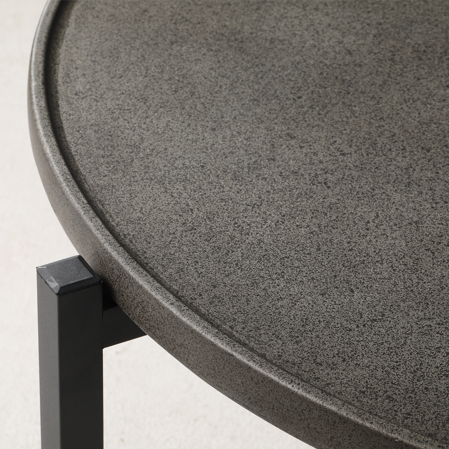 04_b90320f8-81b6-4ea6-ab25-b960518312da